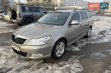 Универсал Skoda Octavia 2008 в Киеве