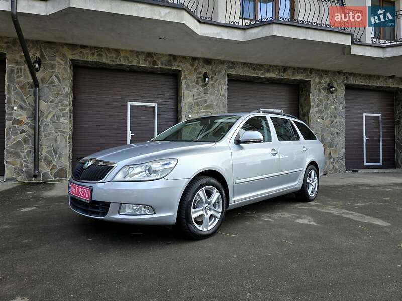 Универсал Skoda Octavia 2010 в Владимире