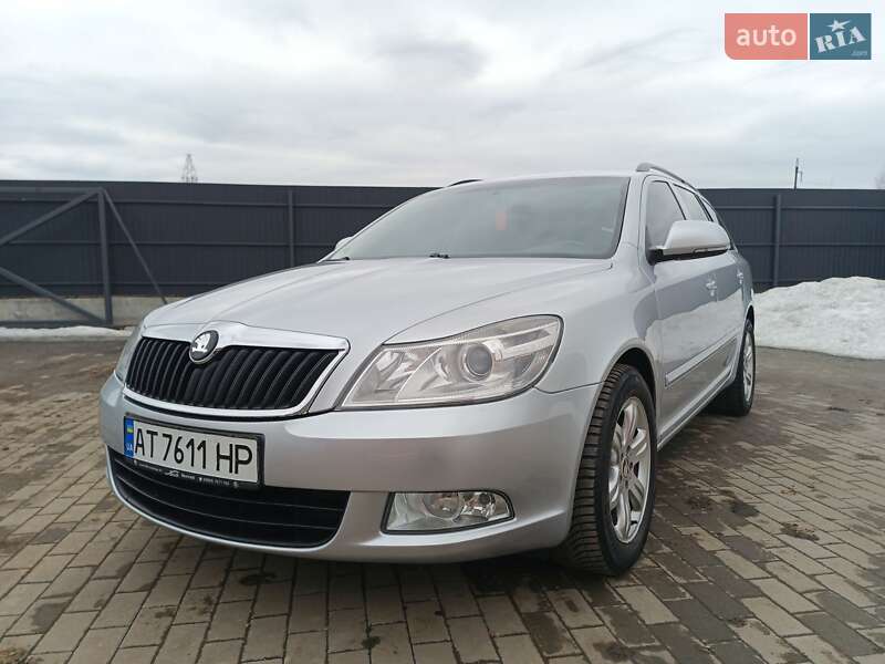 Универсал Skoda Octavia 2010 в Калуше