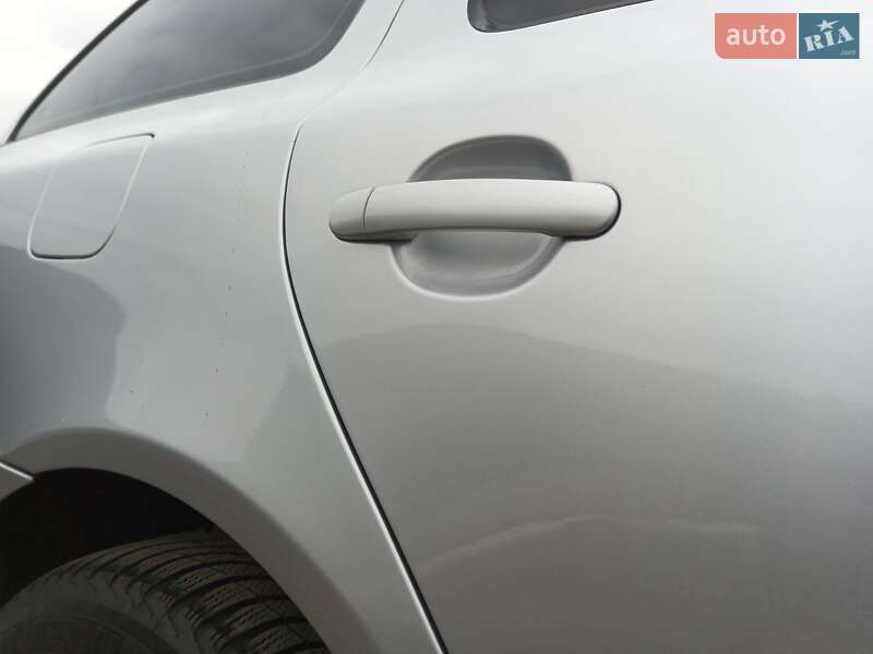 Универсал Skoda Octavia 2010 в Калуше