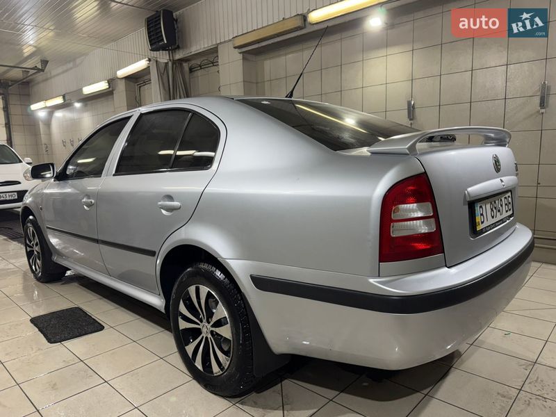 Лифтбек Skoda Octavia 2009 в Кременчуге