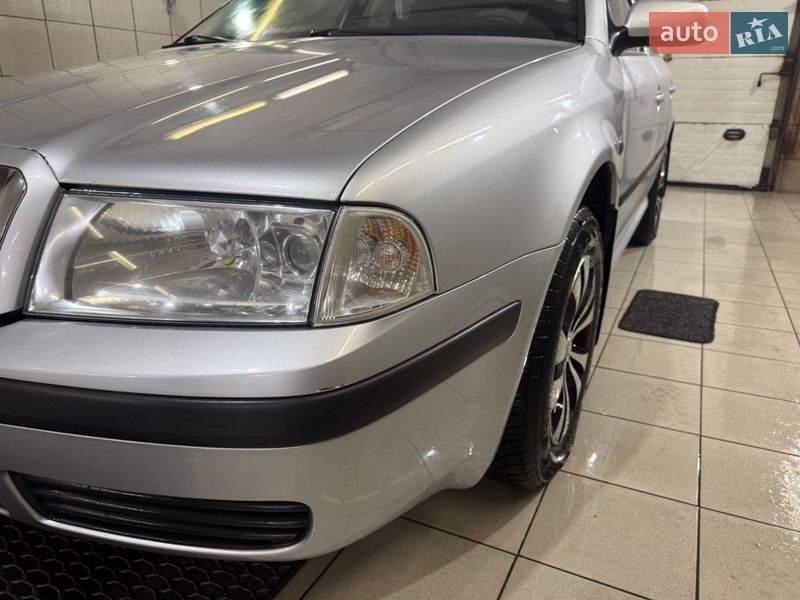 Лифтбек Skoda Octavia 2009 в Кременчуге