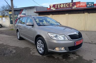 Универсал Skoda Octavia 2010 в Стрые