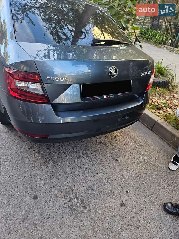Лифтбек Skoda Octavia 2018 в Львове