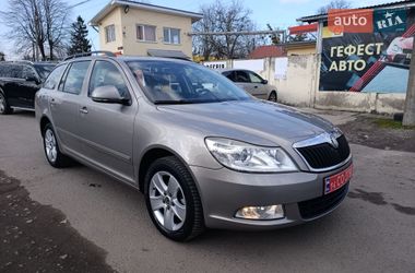 Универсал Skoda Octavia 2010 в Стрые