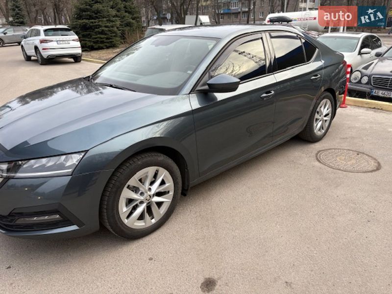 Лифтбек Skoda Octavia 2020 в Днепре
