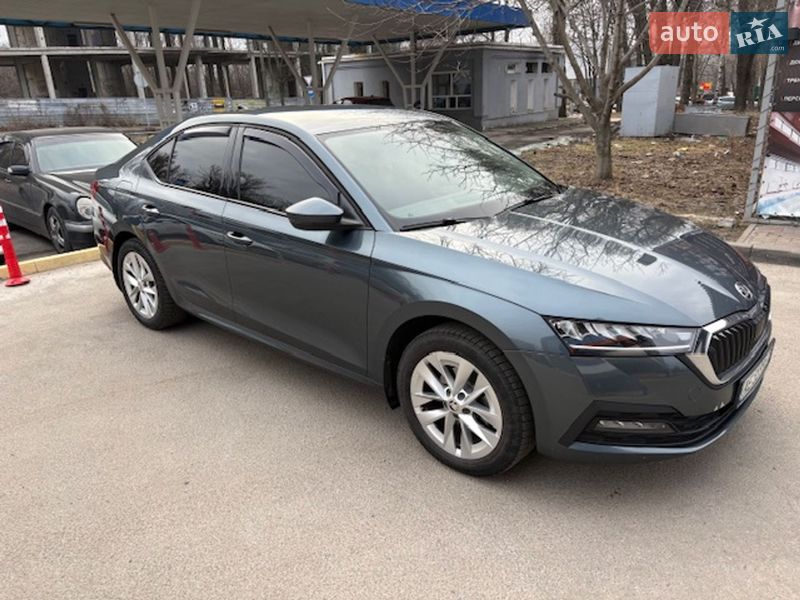 Лифтбек Skoda Octavia 2020 в Днепре