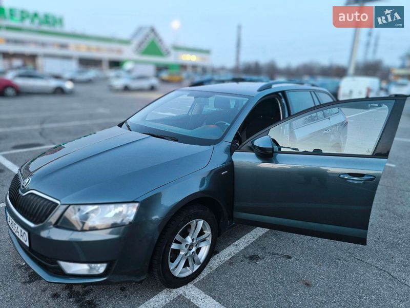 Универсал Skoda Octavia 2016 в Киеве