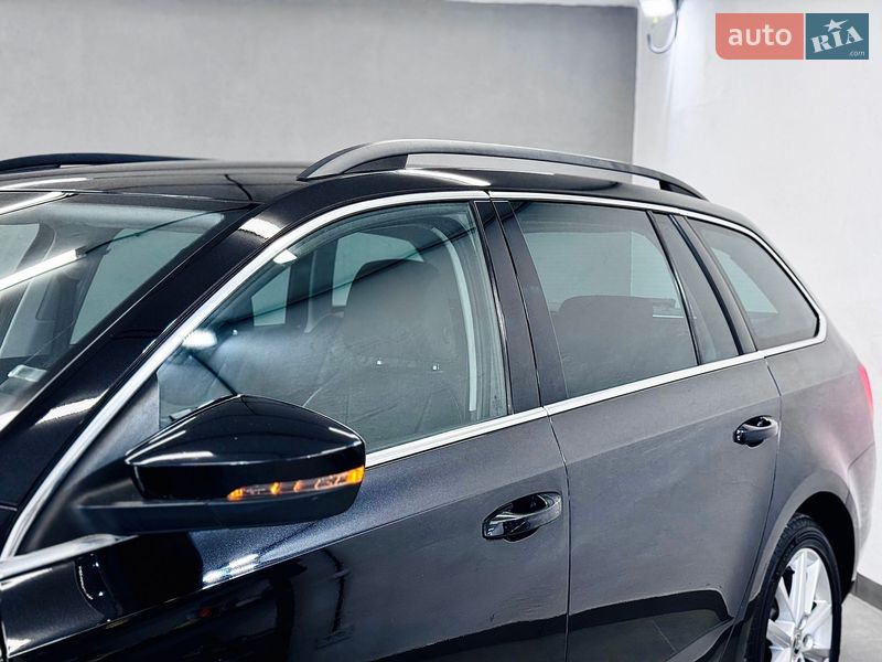 Универсал Skoda Octavia 2013 в Стрые