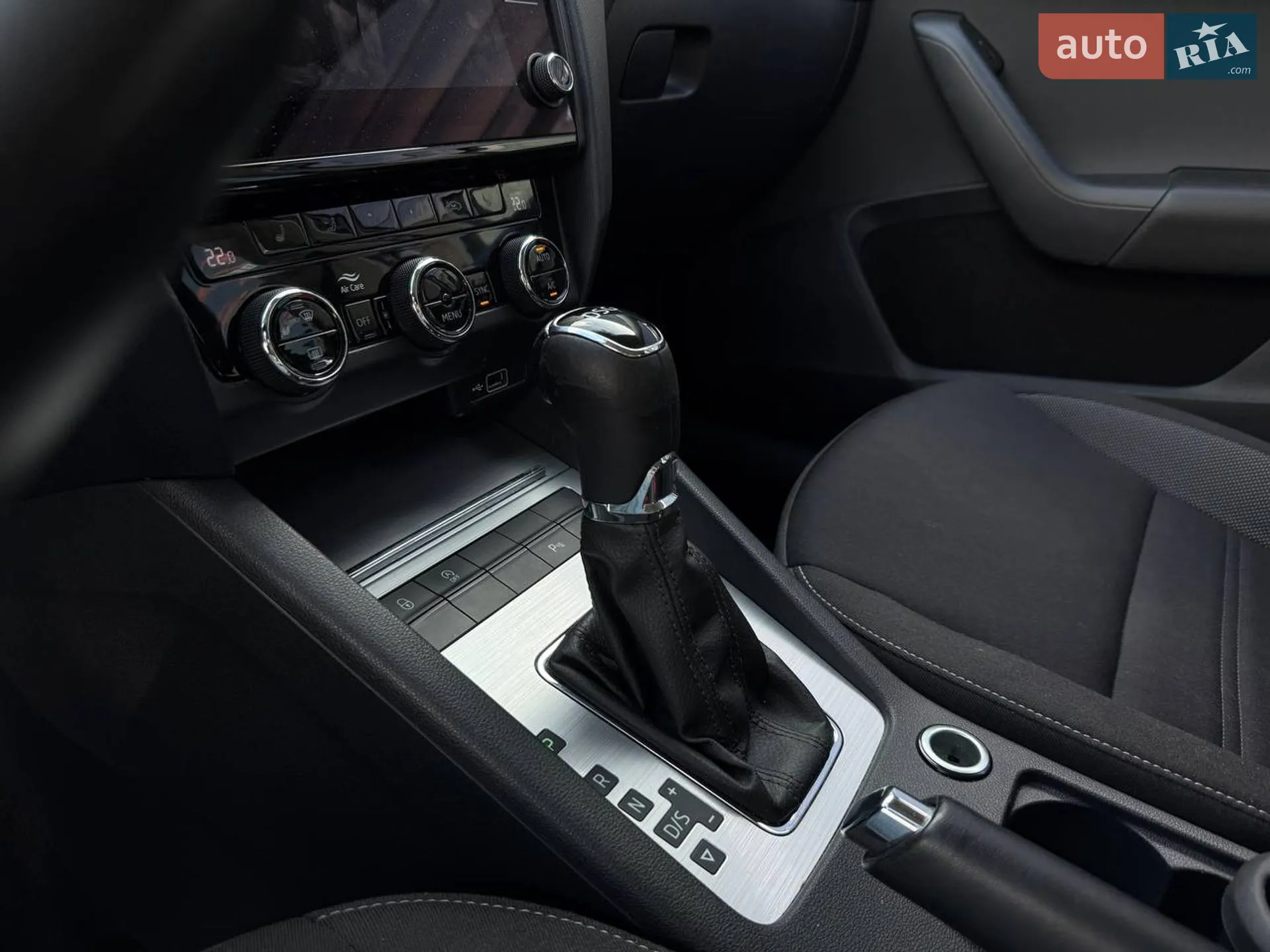2019 Skoda Octavia - мініатюра 37