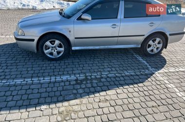Лифтбек Skoda Octavia 2008 в Львове