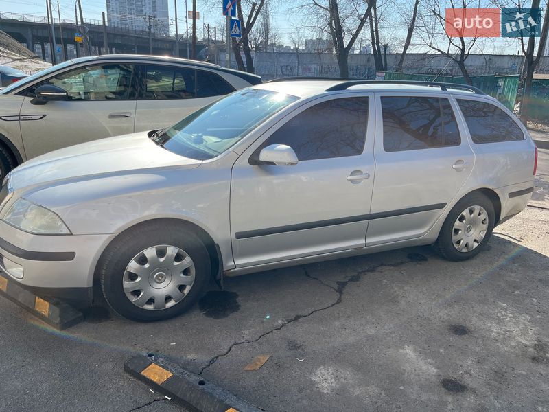 Универсал Skoda Octavia 2006 в Киеве