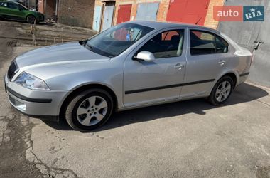 Лифтбек Skoda Octavia 2005 в Ровно