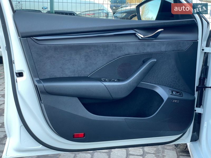 Универсал Skoda Octavia 2021 в Бердичеве