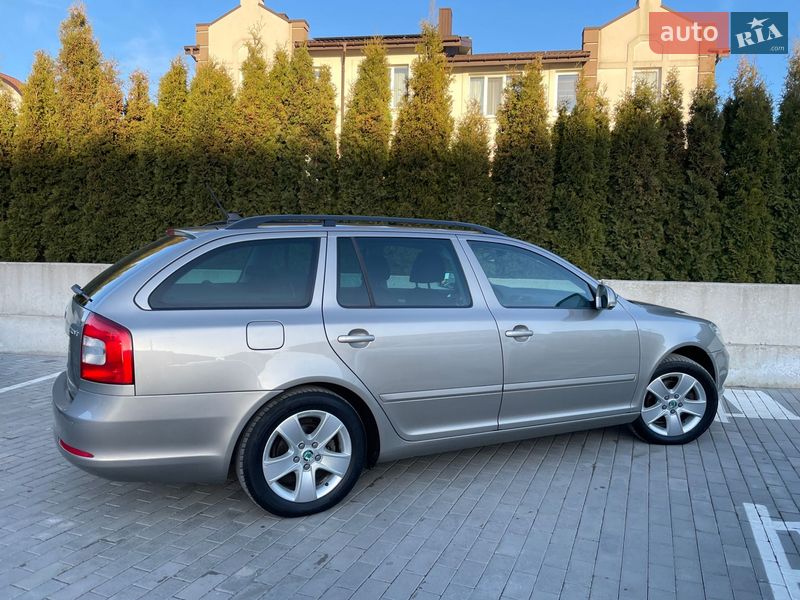 Универсал Skoda Octavia 2013 в Ровно