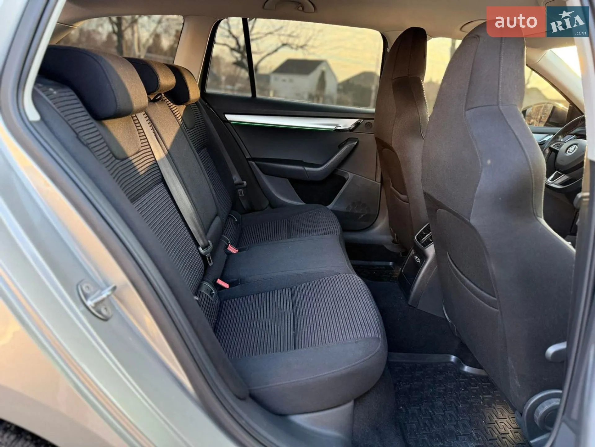 2015 Skoda Octavia - мініатюра 16