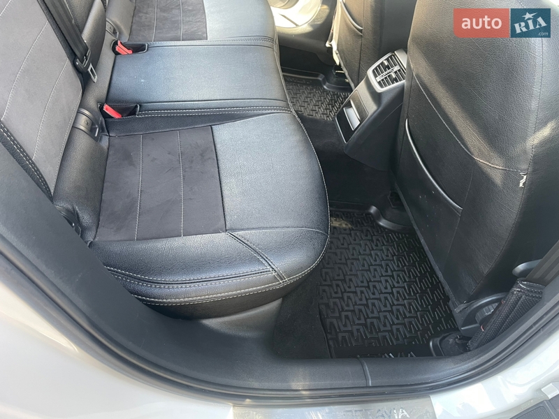 Универсал Skoda Octavia 2014 в Староконстантинове