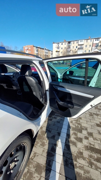 Универсал Skoda Octavia 2014 в Калуше