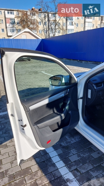 Универсал Skoda Octavia 2014 в Калуше