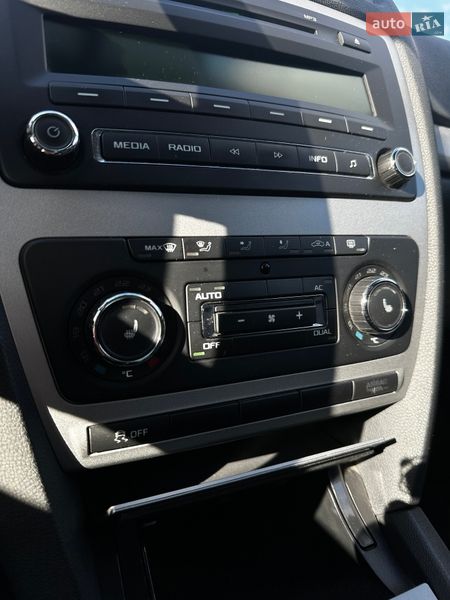 Универсал Skoda Octavia 2012 в Белогородке