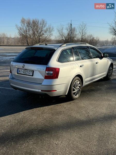 Універсал Skoda Octavia 2019 в Бучі