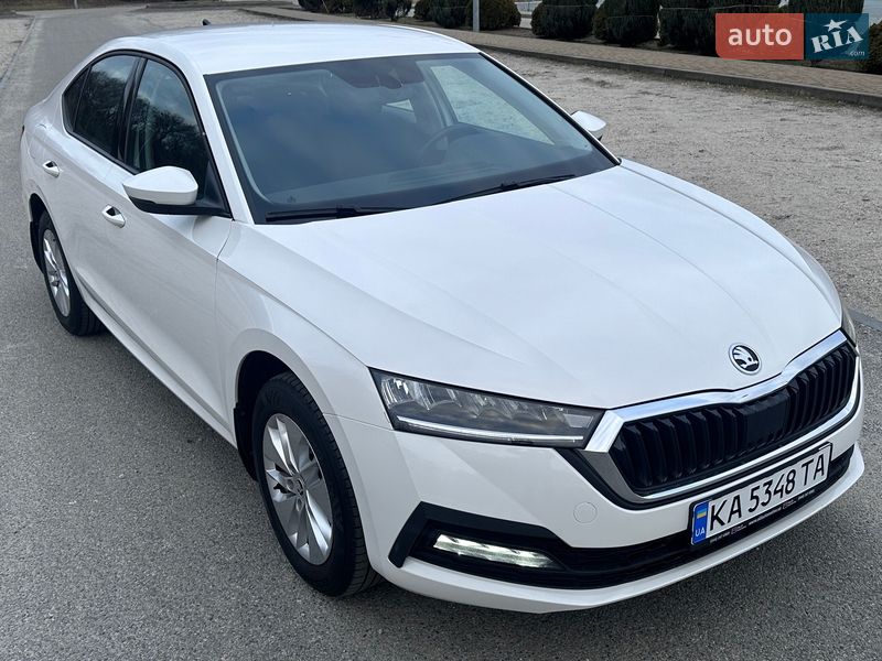 Лифтбек Skoda Octavia 2022 в Днепре