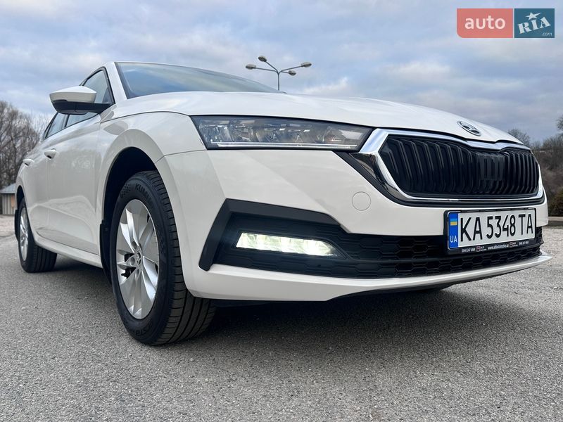 Лифтбек Skoda Octavia 2022 в Днепре