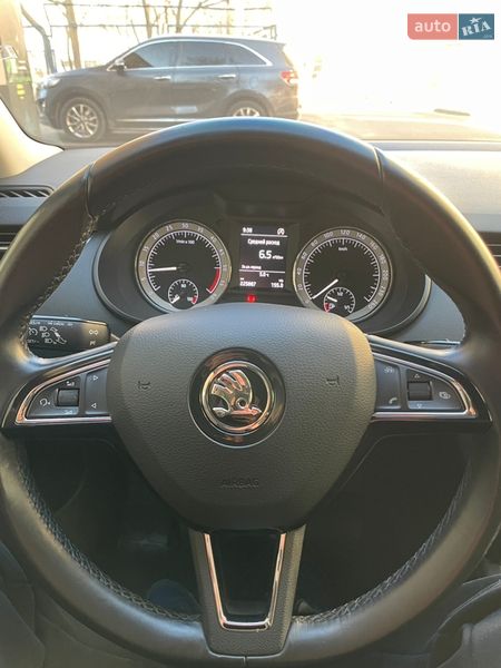 Лифтбек Skoda Octavia 2018 в Одессе