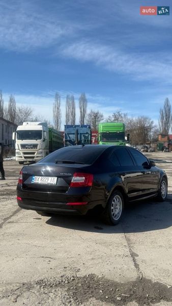 Лифтбек Skoda Octavia 2016 в Хмельницком
