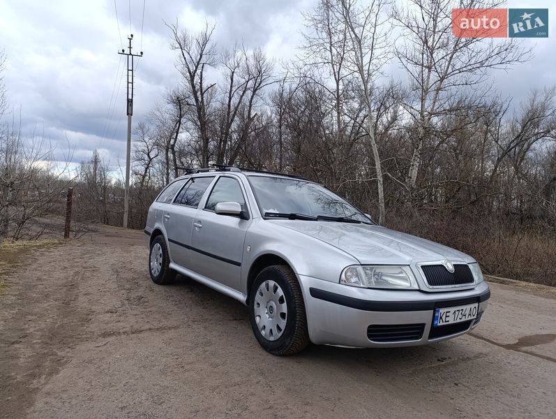 Универсал Skoda Octavia 2007 в Днепре