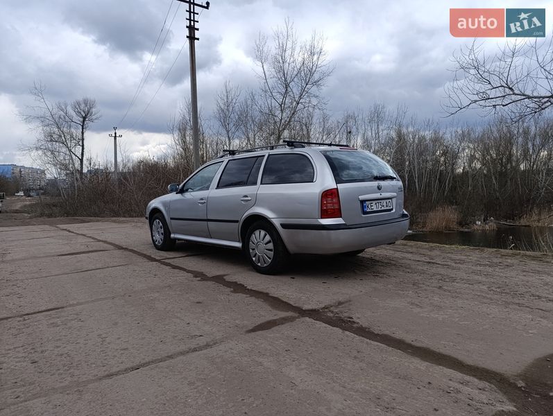 Универсал Skoda Octavia 2007 в Днепре