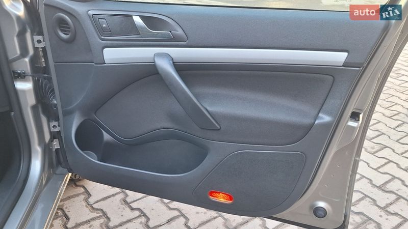 Универсал Skoda Octavia 2010 в Калуше