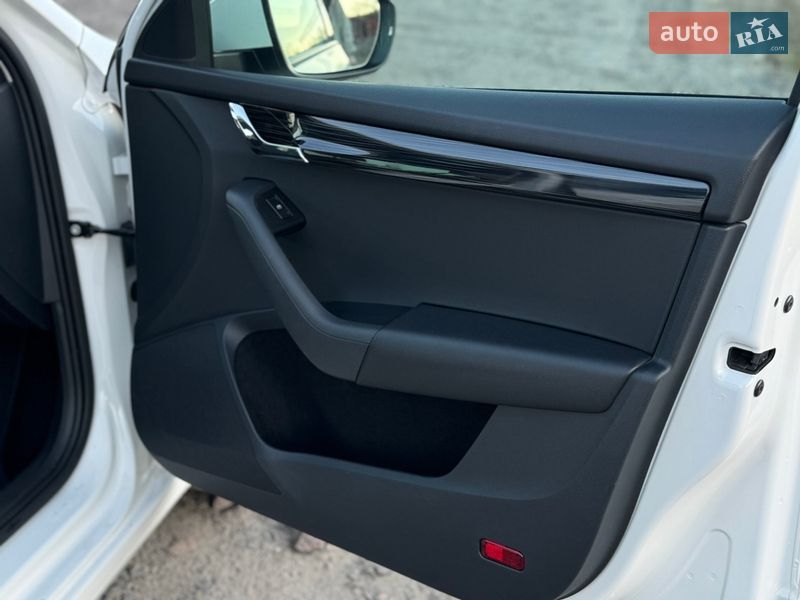 Универсал Skoda Octavia 2018 в Луцке