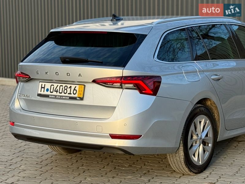 Универсал Skoda Octavia 2021 в Львове