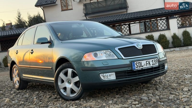 Лифтбек Skoda Octavia 2006 в Самборе