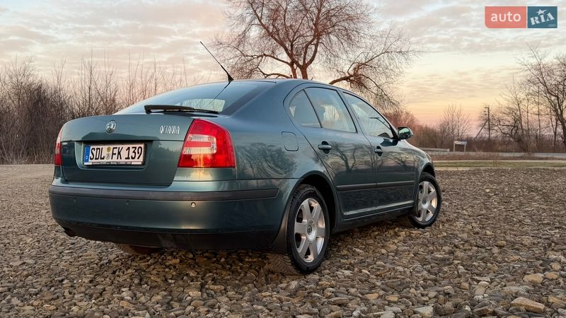 Лифтбек Skoda Octavia 2006 в Самборе
