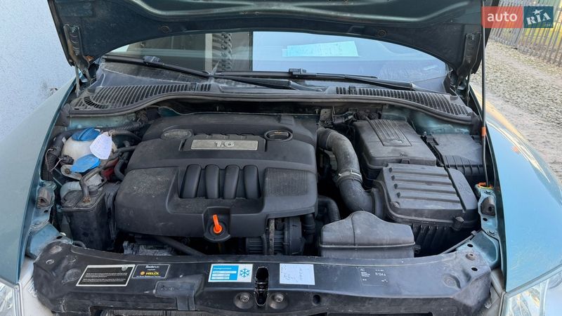 Лифтбек Skoda Octavia 2006 в Самборе