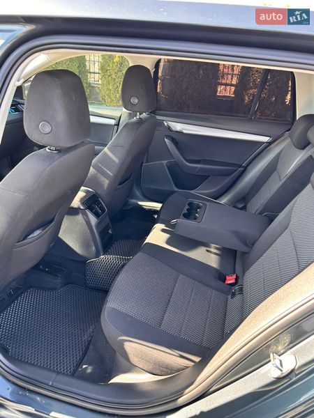 Универсал Skoda Octavia 2016 в Львове