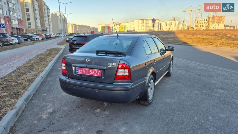 Лифтбек Skoda Octavia 2010 в Виннице