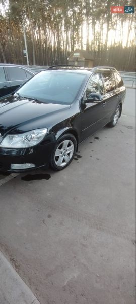 Универсал Skoda Octavia 2010 в Дубно