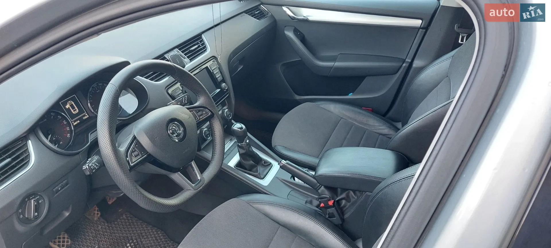 2015 Skoda Octavia - мініатюра 13