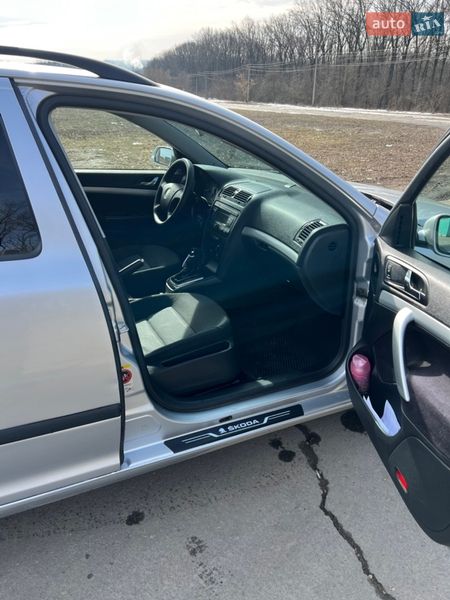 Универсал Skoda Octavia 2008 в Умани