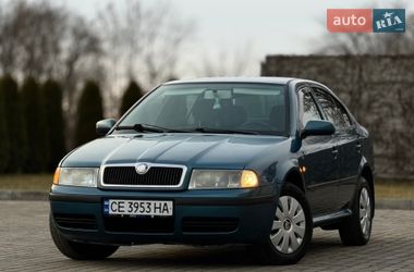 Ліфтбек Skoda Octavia 2003 в Чернівцях
