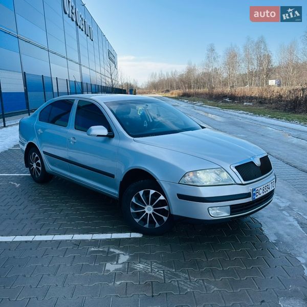 Лифтбек Skoda Octavia 2006 в Львове