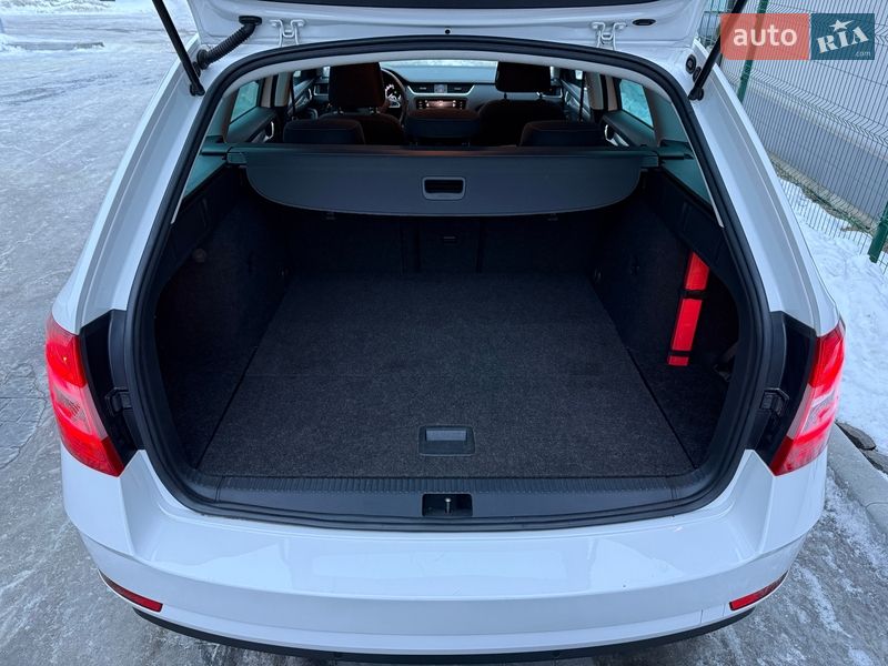 Универсал Skoda Octavia 2019 в Львове