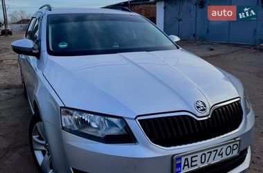 Универсал Skoda Octavia 2015 в Днепре