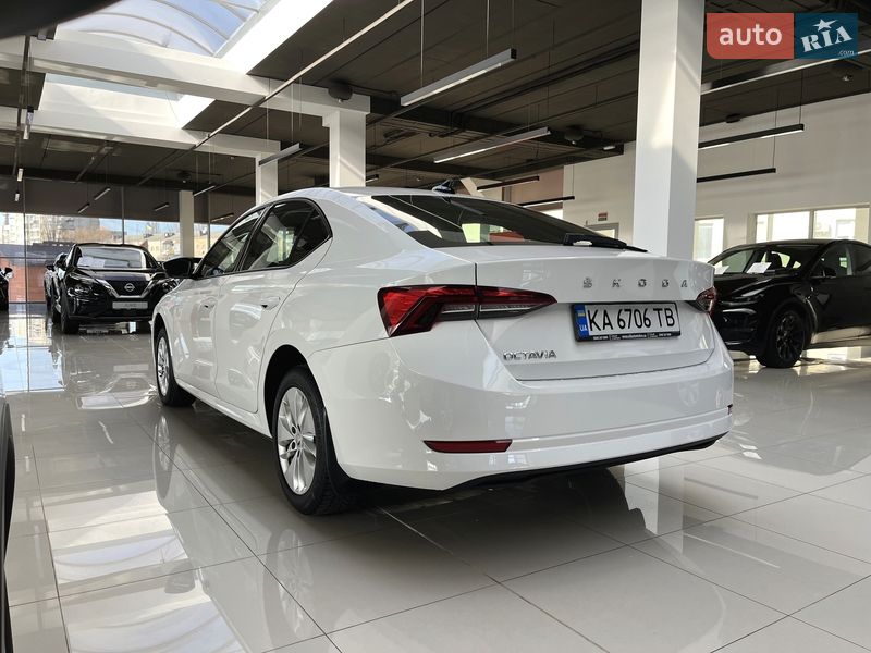 Лифтбек Skoda Octavia 2021 в Хмельницком