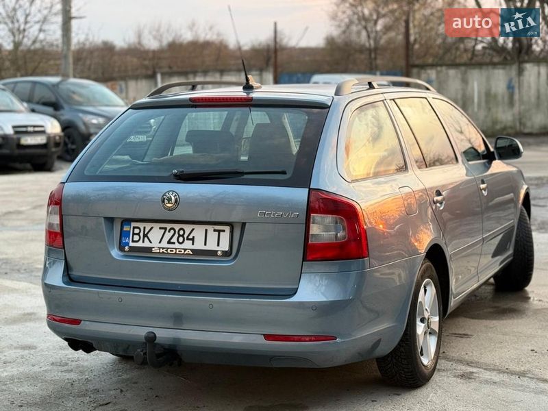 Универсал Skoda Octavia 2010 в Ровно
