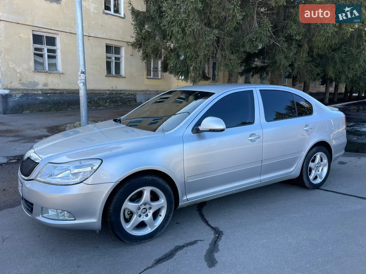 2010 Skoda Octavia - мініатюра 36