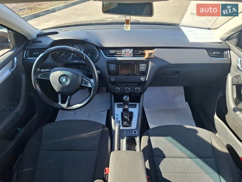 Лифтбек Skoda Octavia 2015 в Днепре